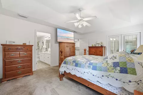 Bedroom - 2612 Paddock Cir, Crestview, FL 32536 photo 2 of 7