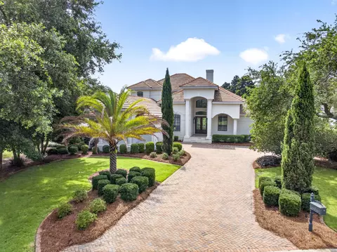 307 Corinthian Pl, Destin, FL 32541
