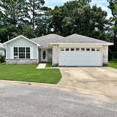 1838 Brick Cir, Fort Walton Beach, FL 32547