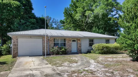 126 NW Watson Dr, Fort Walton Beach, FL 32548