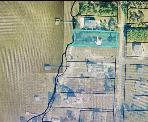 1021 Pearson Rd, Milton, FL 32570 photo 2