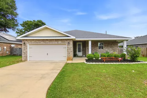 473 Sara Ave, Mary Esther, FL 32569