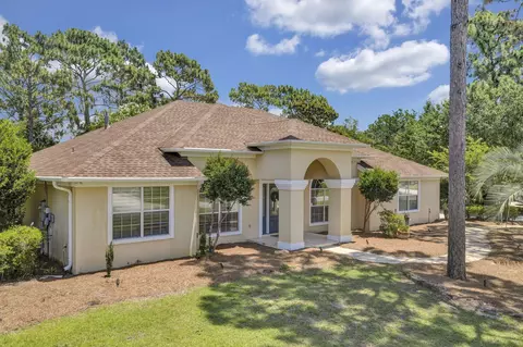 2556 Cove Rd, Navarre, FL 32566