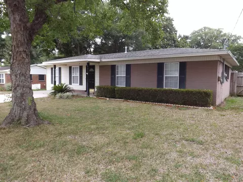 116 NW Holmes Blvd, Fort Walton Beach, FL 32548