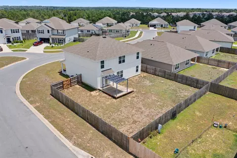 View/Area - 937 Sandbar Loop, Crestview, FL 32539 photo 3 of 6