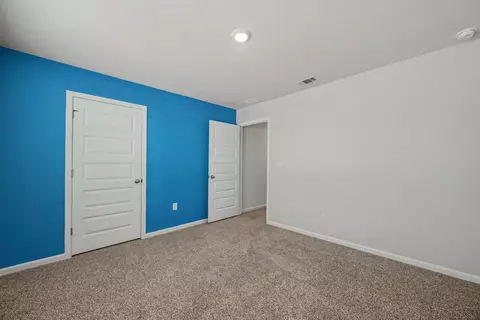 Bedroom - 937 Sandbar Loop, Crestview, FL 32539 photo 10 of 10