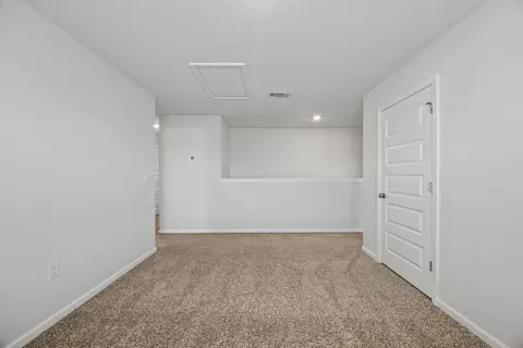 Entry Way - 937 Sandbar Loop, Crestview, FL 32539 photo 4 of 6