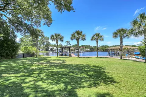 821 Cross St, Destin, FL 32541