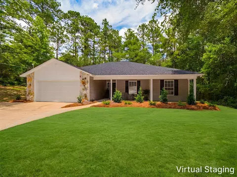 Exterior - 375 Ridge Lake Rd, Crestview, FL 32536 photo 2 of 17