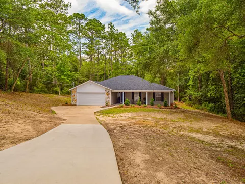 Exterior - 375 Ridge Lake Rd, Crestview, FL 32536 photo 3 of 17