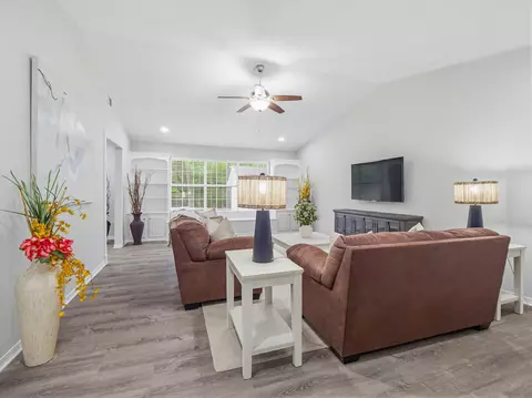 Living - 375 Ridge Lake Rd, Crestview, FL 32536 photo 1 of 8