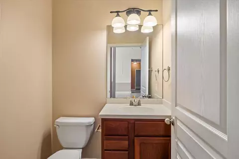 Bath - 103 Par Ct, Crestview, FL 32536 photo 1 of 3