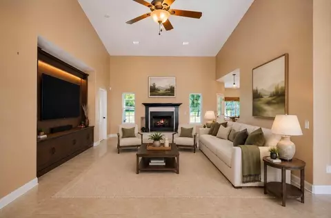 Living - 103 Par Ct, Crestview, FL 32536 photo 9 of 9