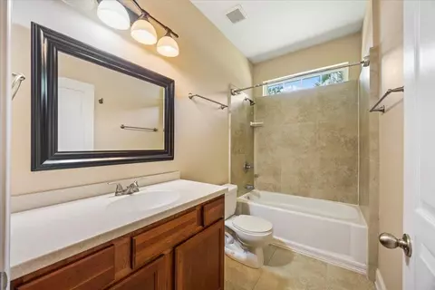 Bath - 103 Par Ct, Crestview, FL 32536 photo 3 of 3