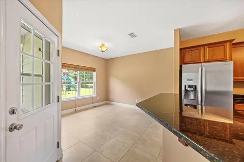 Entry Way - 103 Par Ct, Crestview, FL 32536 photo 2 of 4