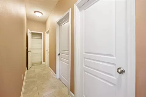 Entry Way - 103 Par Ct, Crestview, FL 32536 photo 4 of 4