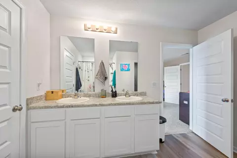Entry Way - 4335 White Cedar Ct, Pace, FL 32571 photo 3 of 4