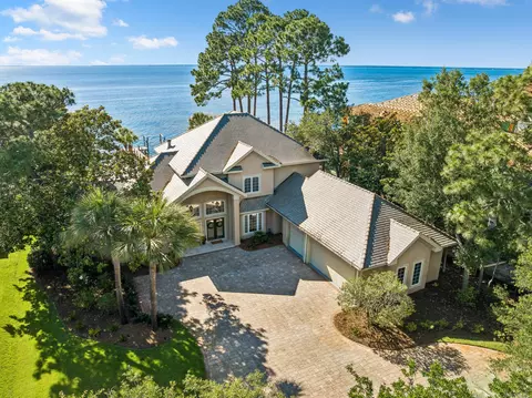 3217 Bay Estates Cir, Miramar Beach, FL 32550