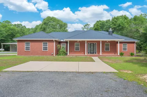 5126 Bone Creek Rd, Holt, FL 32564