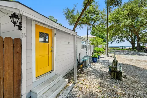 16 Nimrod Cir, Niceville, FL 32578