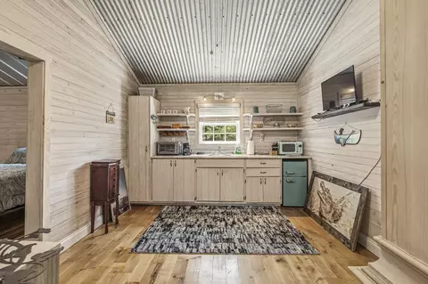 Kitchen - 2458 County Highway 3280, Freeport, FL 32439 photo 6 of 7