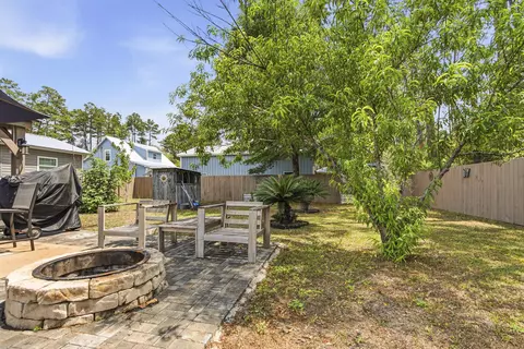 Exterior - 2458 County Highway 3280, Freeport, FL 32439 photo 7 of 7