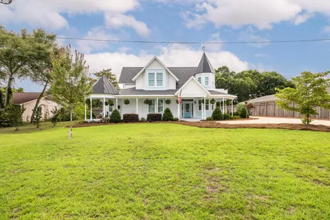 417 Benning Dr, Destin, FL 32541
