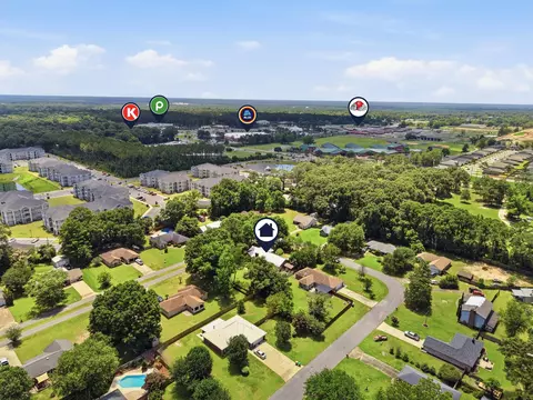 View/Area - 128 Twin Oak Dr, Crestview, FL 32536 photo 2 of 3