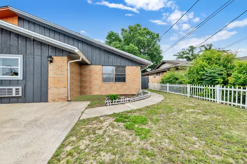 15 12th Ave, Shalimar, FL 32579