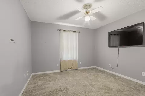 Bedroom - 264 Johns Ln, Freeport, FL 32439 photo 3 of 9