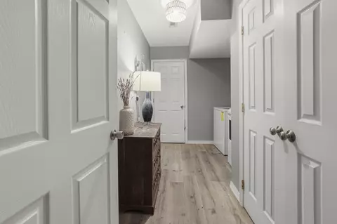 Entry Way - 264 Johns Ln, Freeport, FL 32439 photo 1 of 2