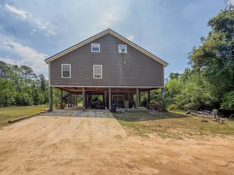Exterior - 264 Johns Ln, Freeport, FL 32439 photo 7 of 9