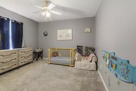 Bedroom - 264 Johns Ln, Freeport, FL 32439 photo 5 of 9