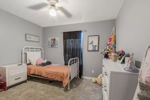 Bedroom - 264 Johns Ln, Freeport, FL 32439 photo 1 of 9