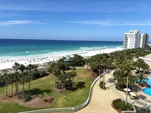 15400 Emerald Coast Pkwy #706, Destin, FL 32541