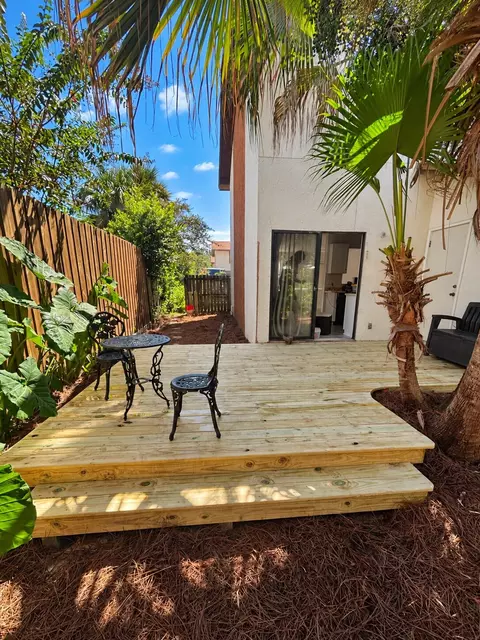 710 Legion Dr #B5, Destin, FL 32541
