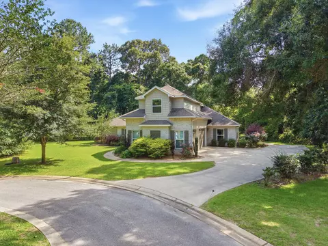 5800 S Mosley Ln, Crestview, FL 32539