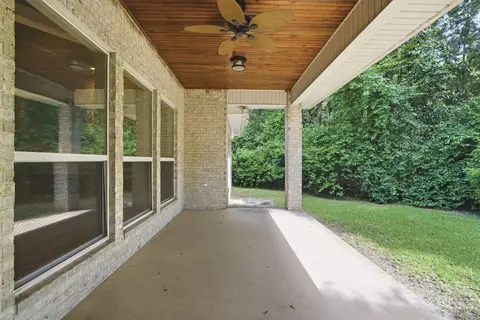Exterior - 5800 S Mosley Ln, Crestview, FL 32539 photo 3 of 8