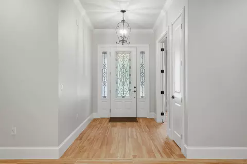 Entry Way - 5800 S Mosley Ln, Crestview, FL 32539 photo 1 of 1