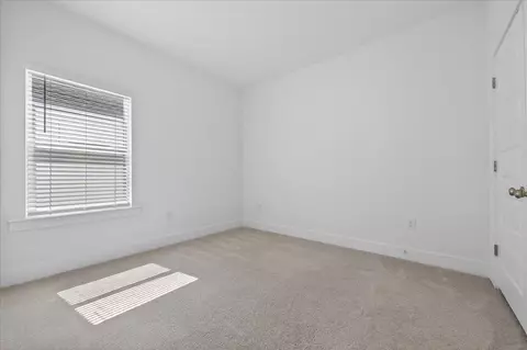Bedroom - 210 Lyla Ln, Crestview, FL 32539 photo 8 of 11
