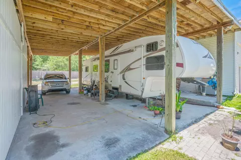 Exterior - 3933 Painter Branch Rd, Crestview, FL 32539 photo 13 of 24