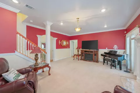Living - 3933 Painter Branch Rd, Crestview, FL 32539 photo 1 of 3