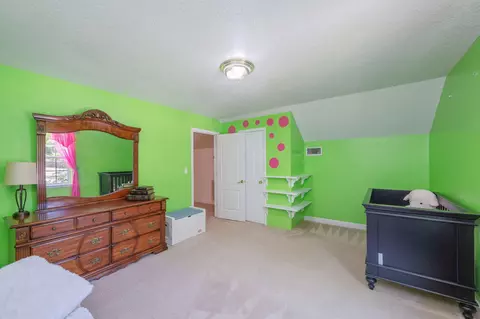 Bedroom - 3933 Painter Branch Rd, Crestview, FL 32539 photo 9 of 14