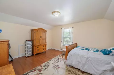 Bedroom - 3933 Painter Branch Rd, Crestview, FL 32539 photo 11 of 14