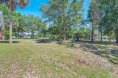 Exterior - 3933 Painter Branch Rd, Crestview, FL 32539 photo 20 of 24