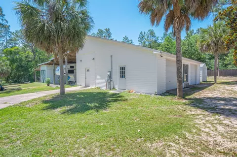 Exterior - 3933 Painter Branch Rd, Crestview, FL 32539 photo 11 of 24