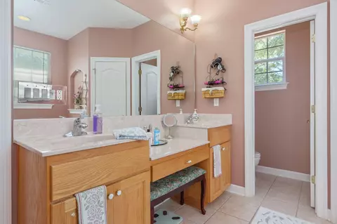 Bath - 3933 Painter Branch Rd, Crestview, FL 32539 photo 2 of 6