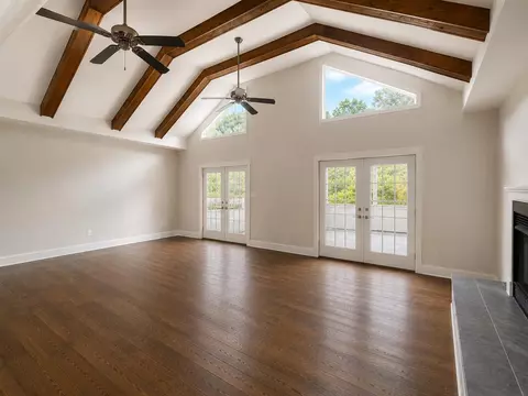 Living - 147 Dover Ln, Freeport, FL 32439 photo 1 of 1
