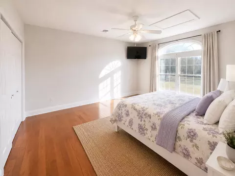 Bedroom - 147 Dover Ln, Freeport, FL 32439 photo 2 of 3