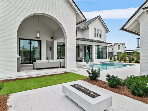 Exterior - 71 Norman Ct, Watersound, FL 32461 photo 6 of 7